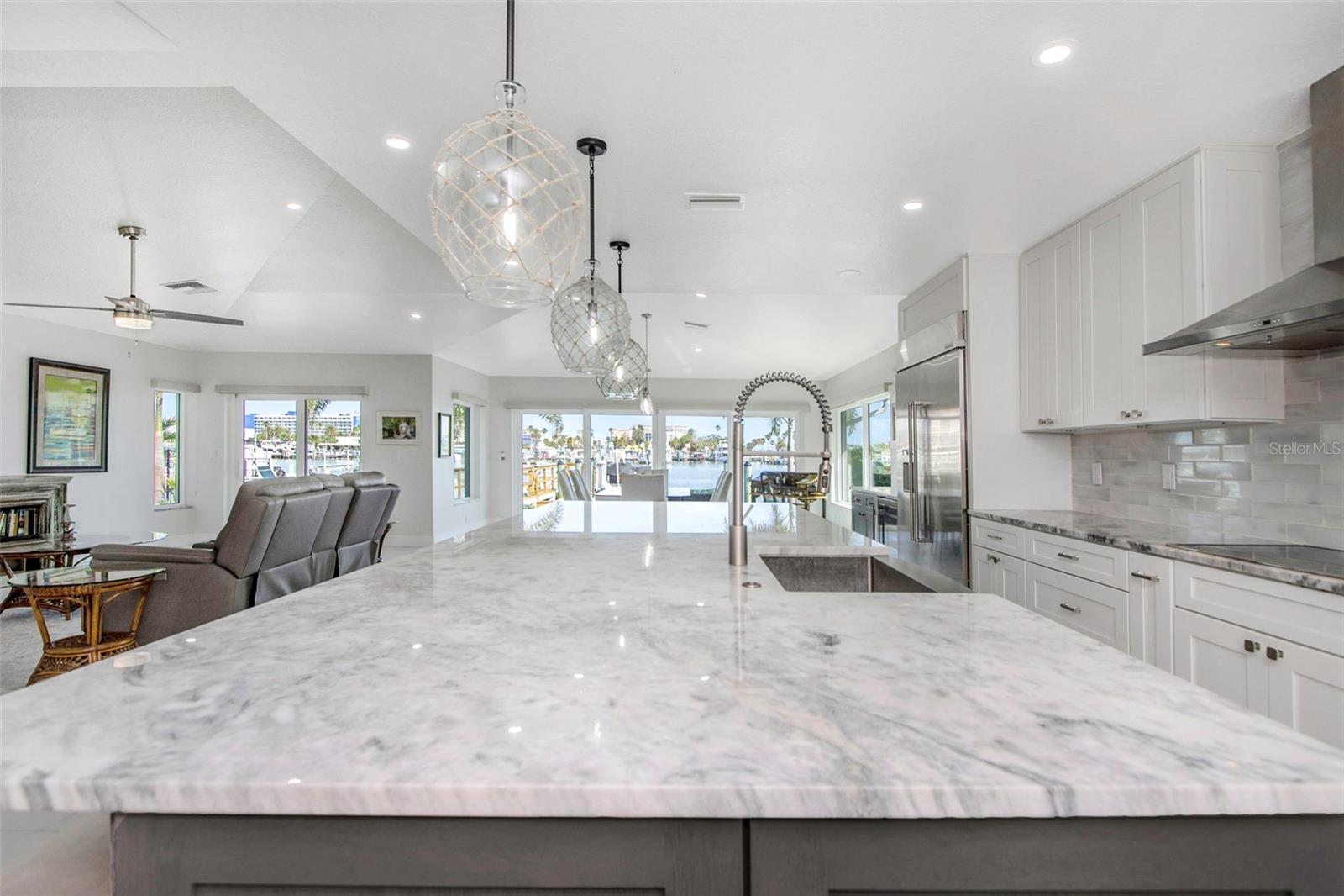 BAYSIDE SUB - Residential