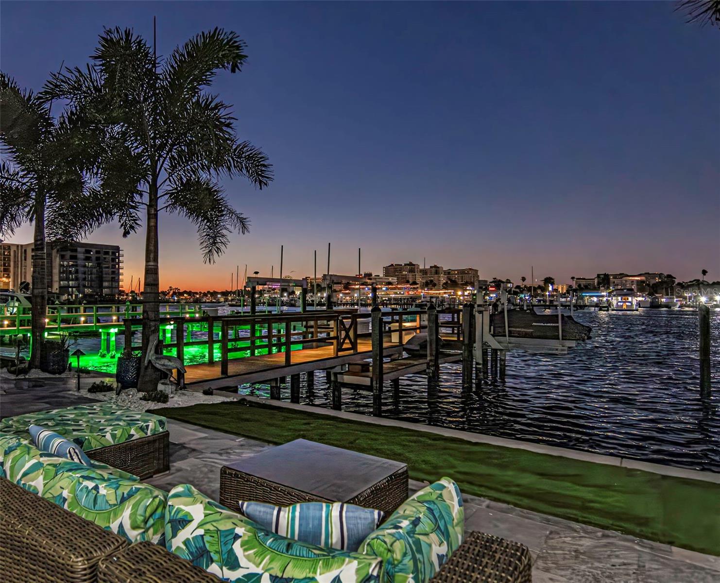 BAYSIDE SUB - Residential