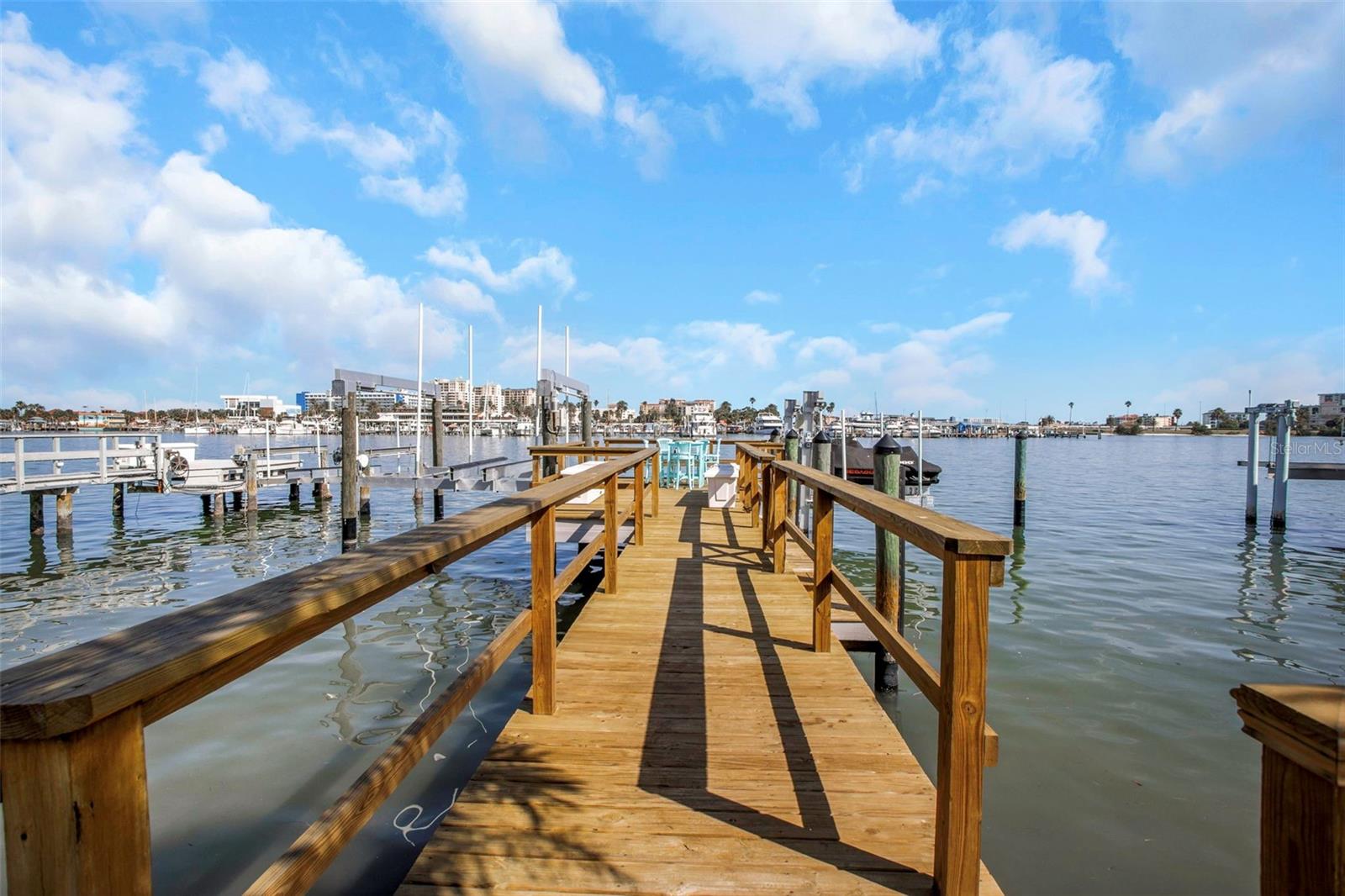 BAYSIDE SUB - Residential