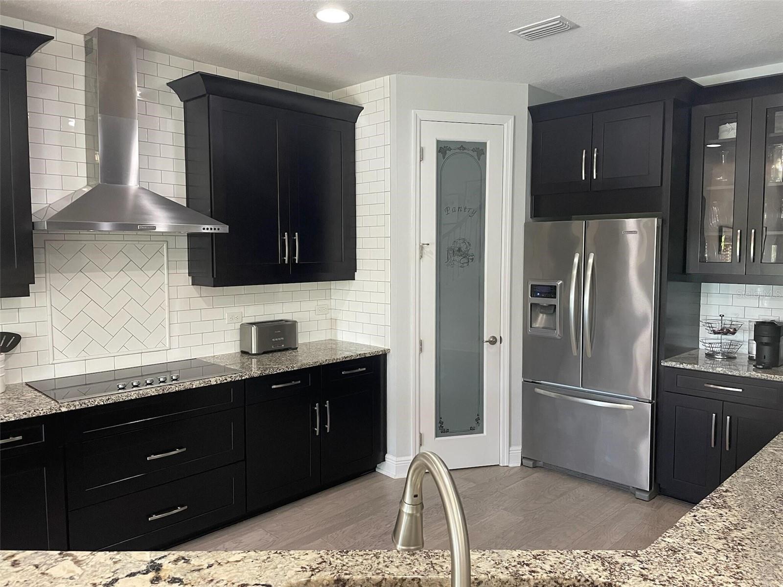 ESTUARY OF MOBBLY BAY - Residential