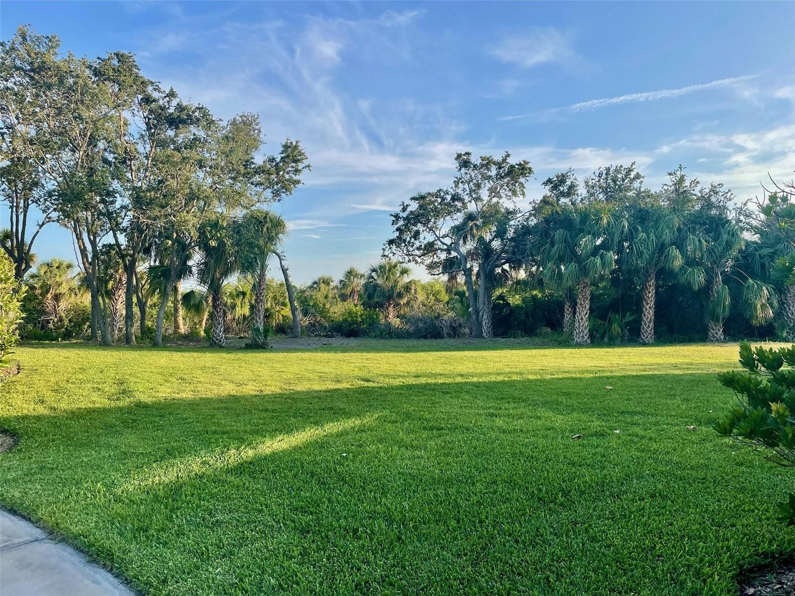 ESTUARY OF MOBBLY BAY - Residential