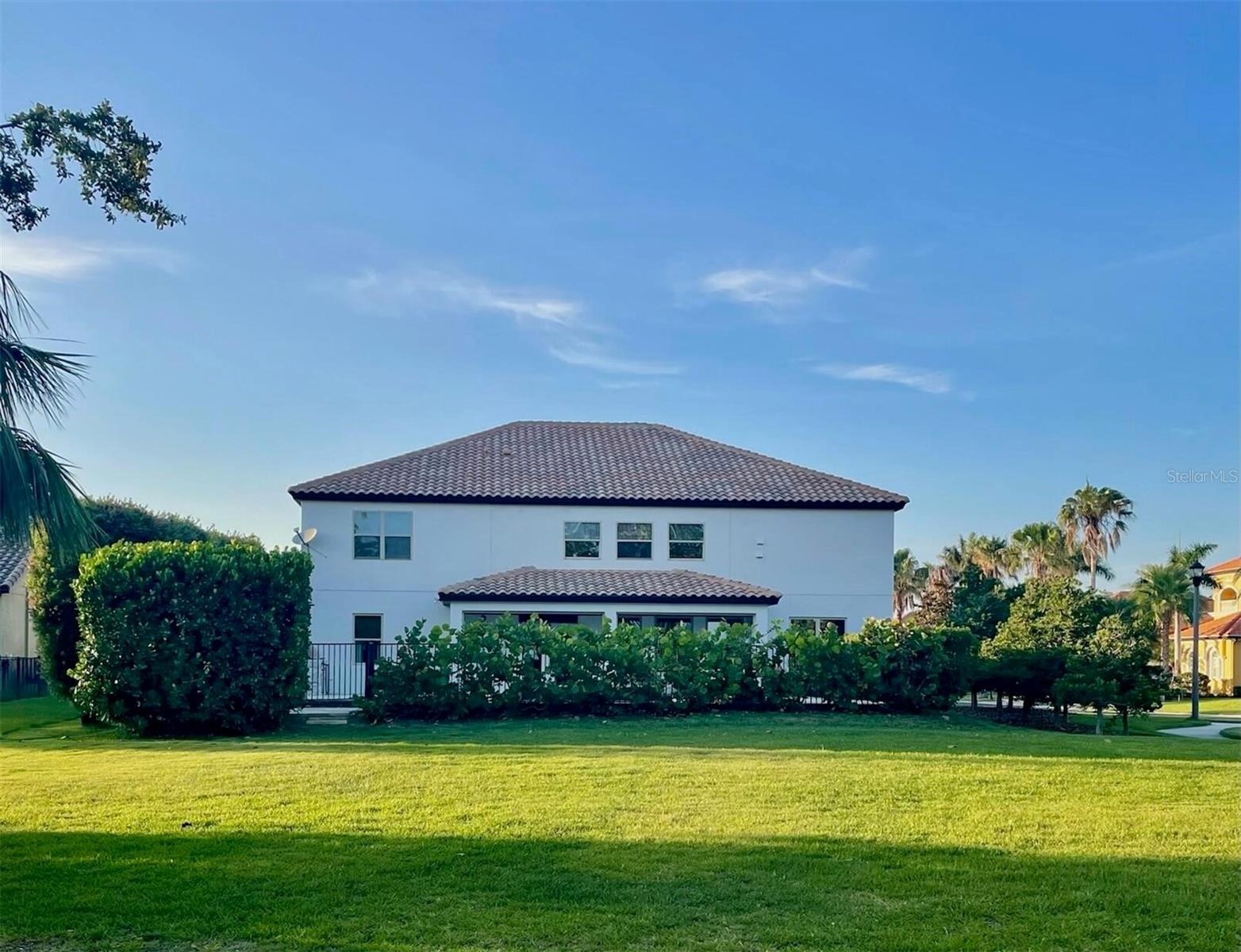 ESTUARY OF MOBBLY BAY - Residential