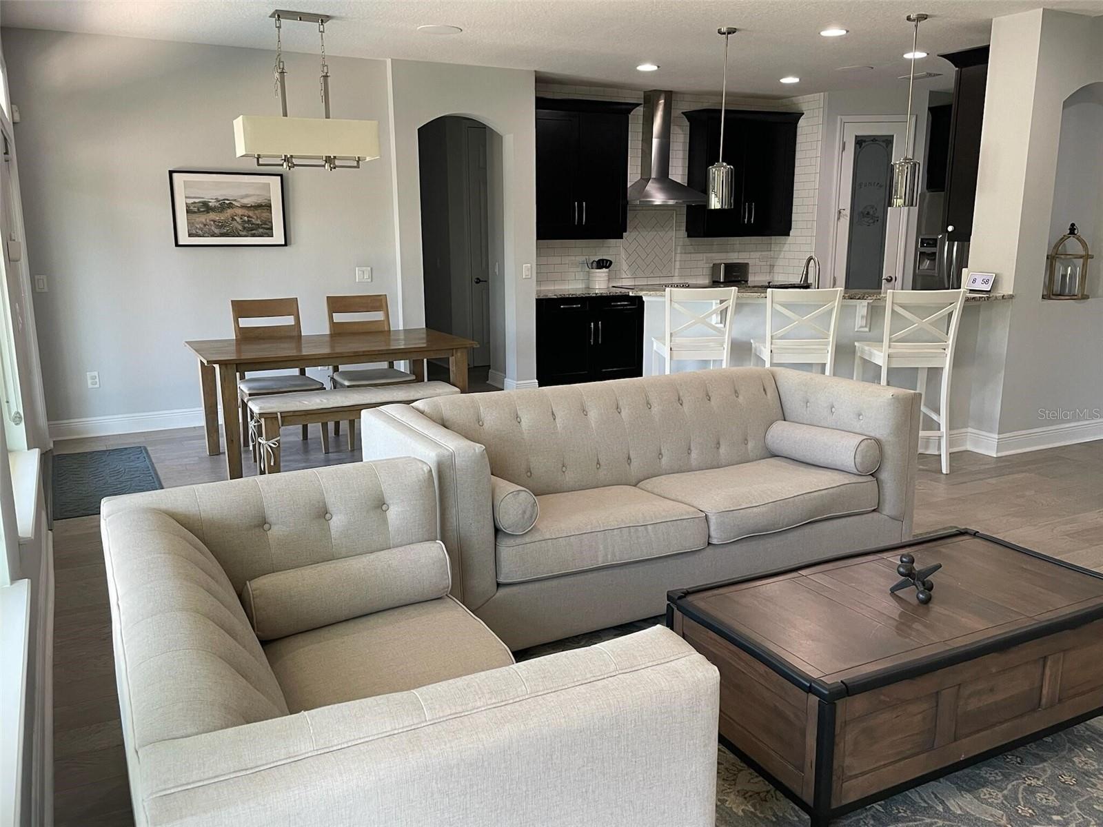 ESTUARY OF MOBBLY BAY - Residential