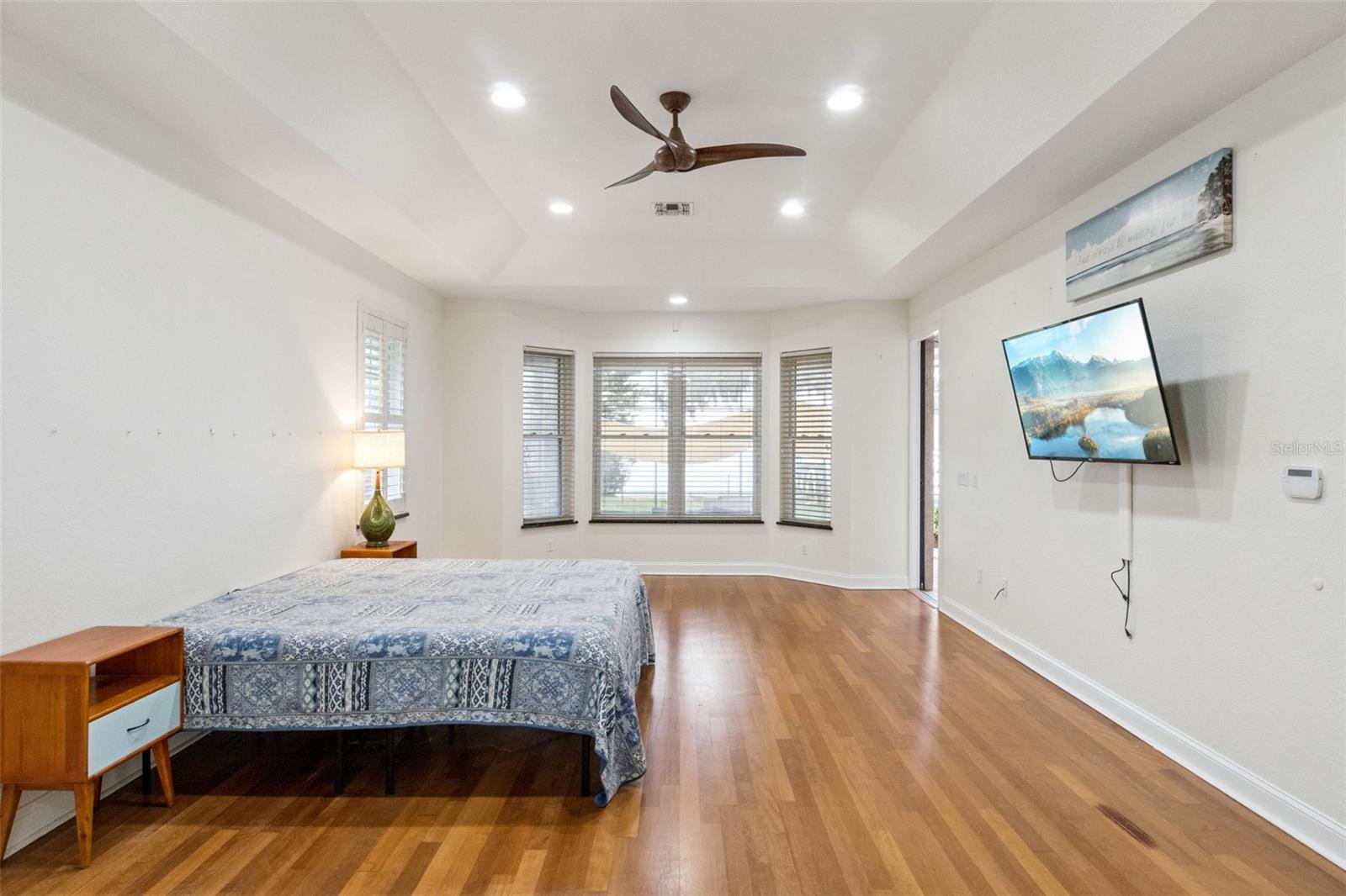 ACREAGE & UNREC - Residential