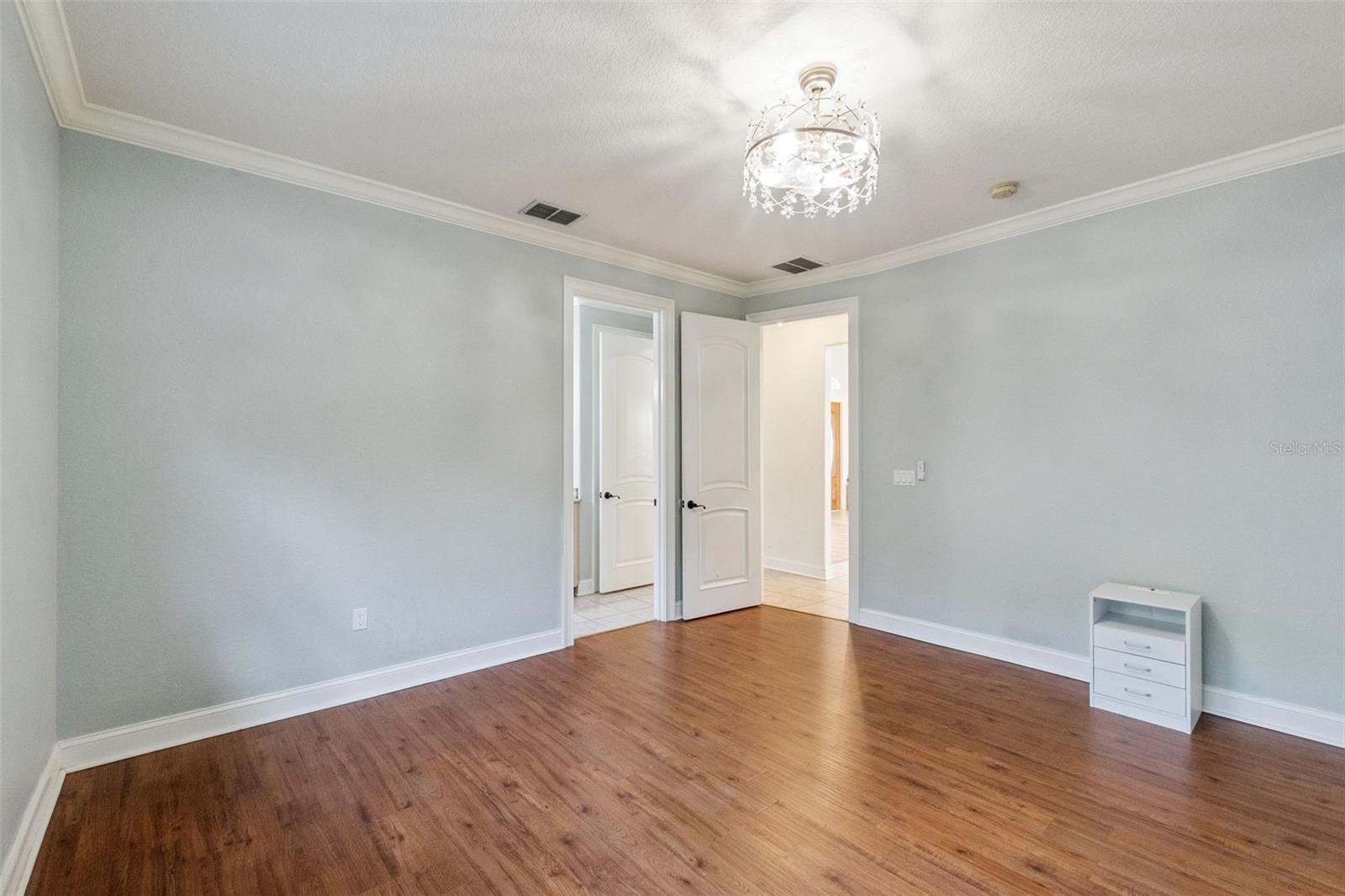 ACREAGE & UNREC - Residential