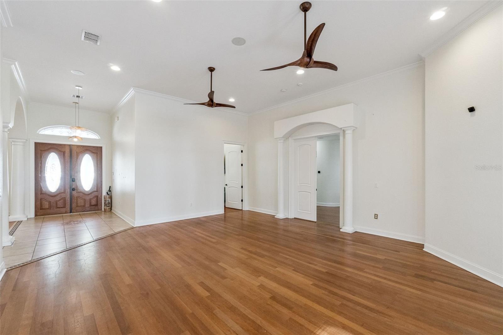 ACREAGE & UNREC - Residential