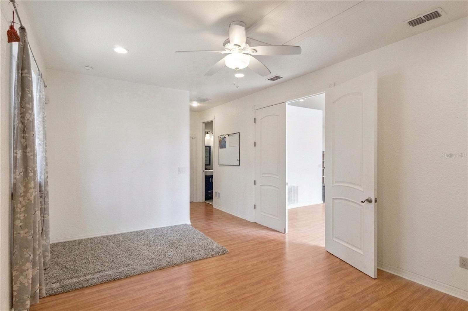 ACREAGE & UNREC - Residential