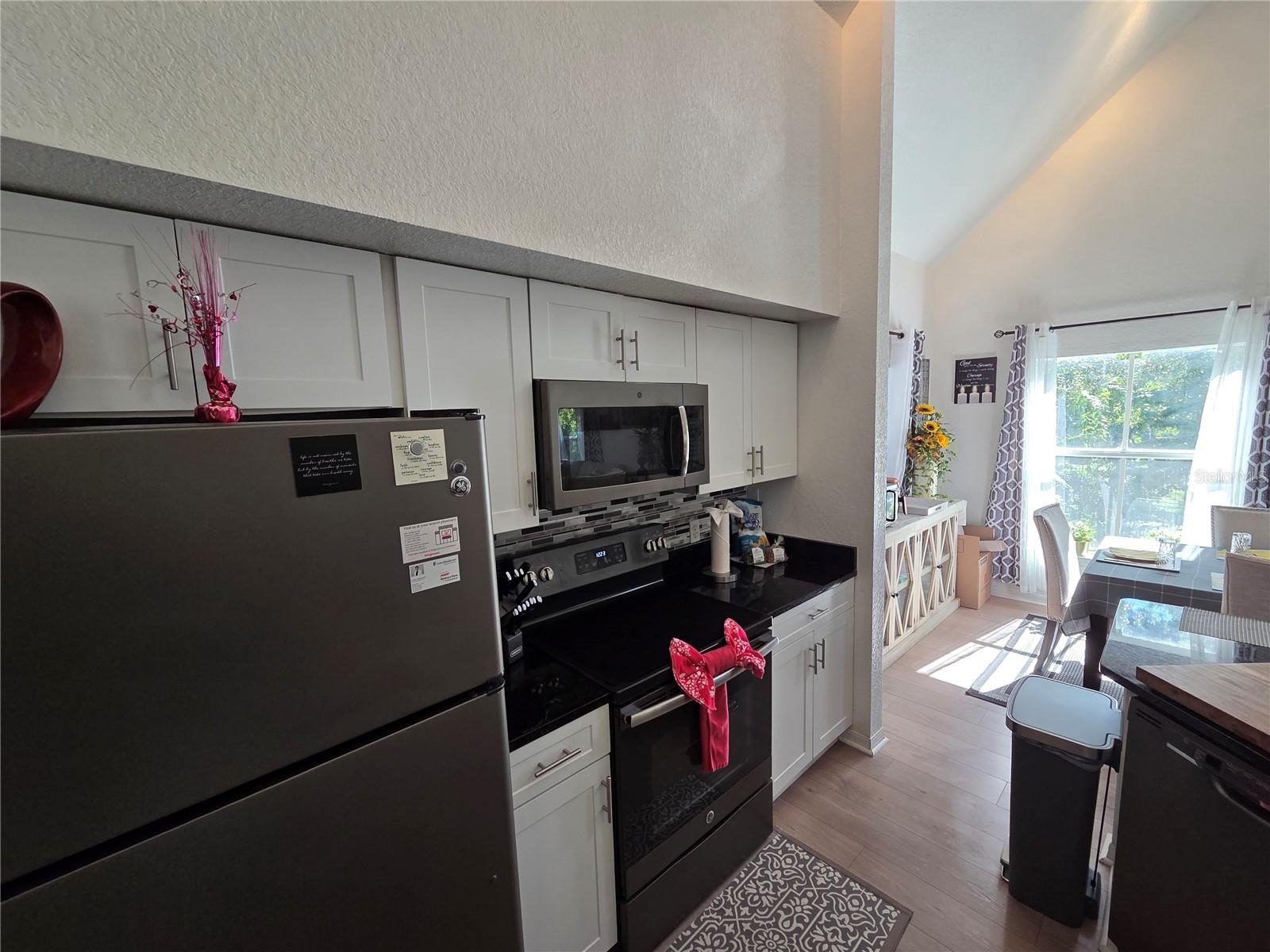 FOUNTAINS/METRO WEST - Residential Lease