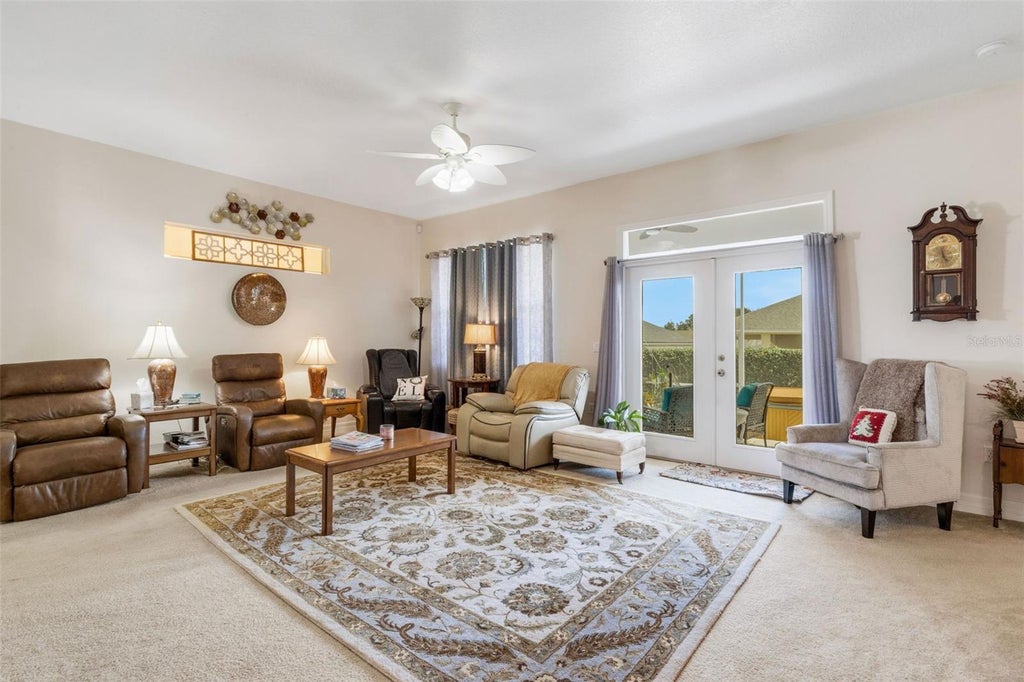 Photo of 2617 Hickory View Loop, Lakeland, FL 33813 (MLS # L4965082)