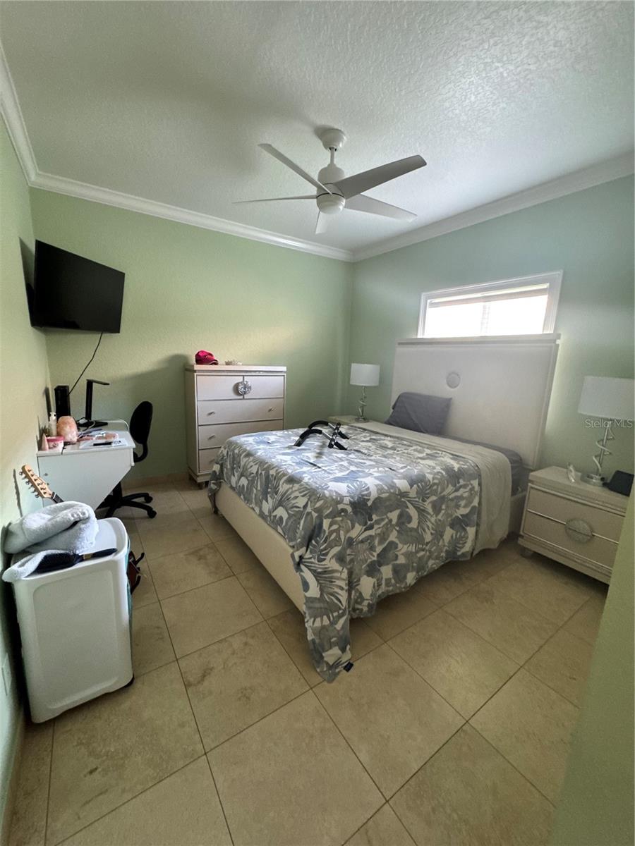 OAKLEY - Residential