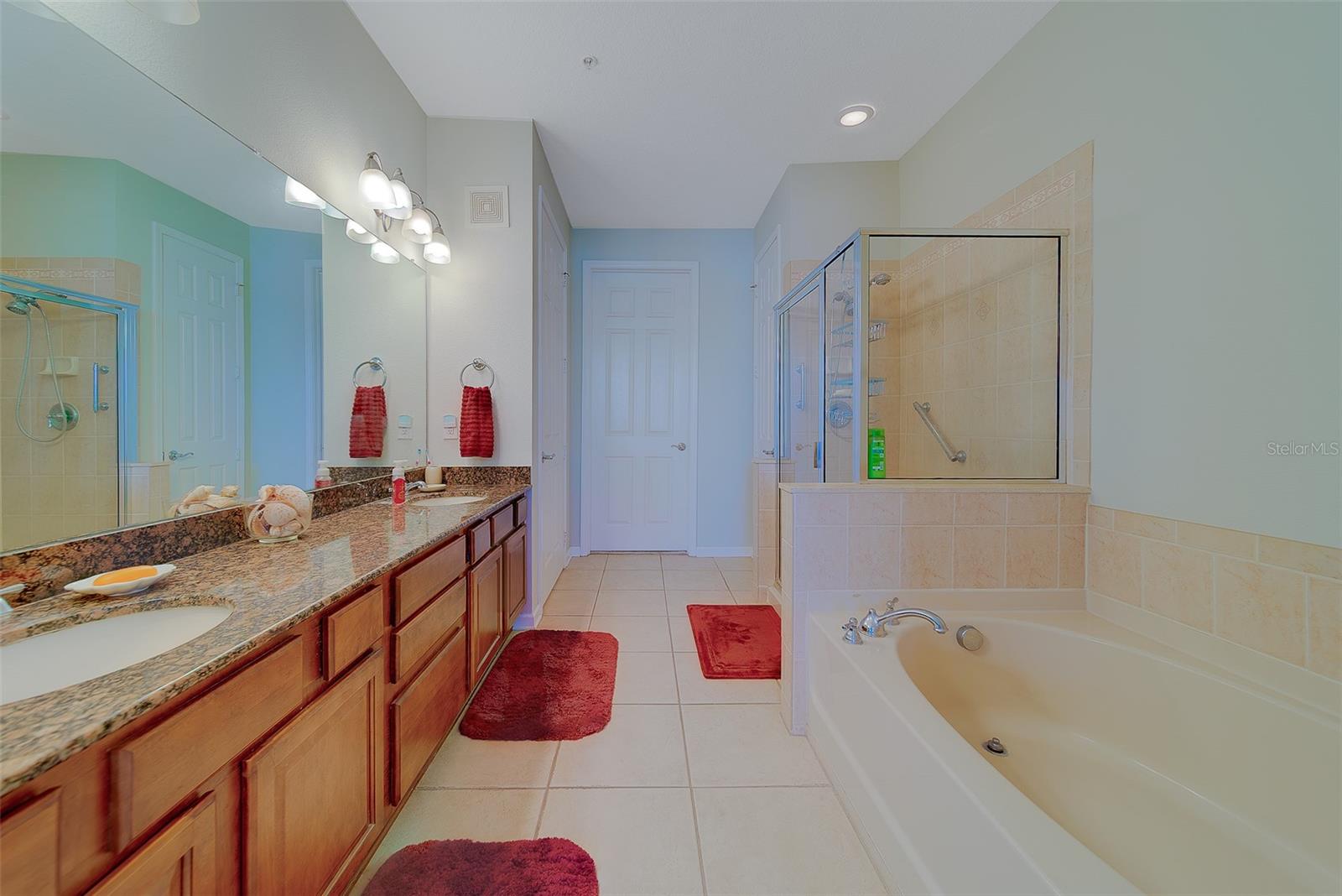 MONTEREY AT LAKE SEMINOLE CONDO - Residential