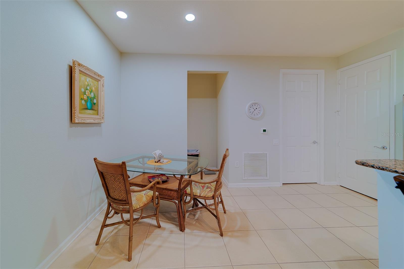 MONTEREY AT LAKE SEMINOLE CONDO - Residential