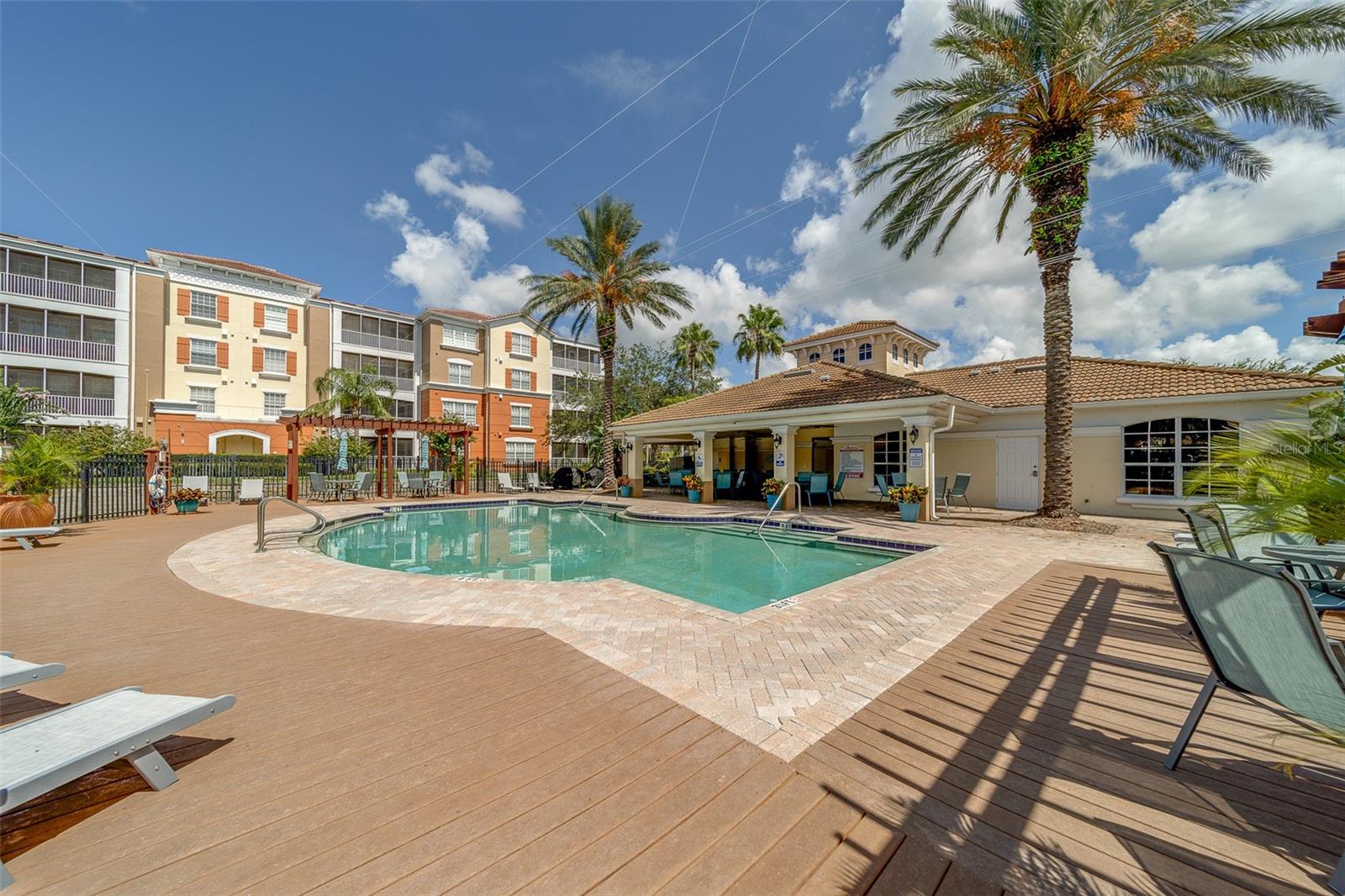 MONTEREY AT LAKE SEMINOLE CONDO - Residential