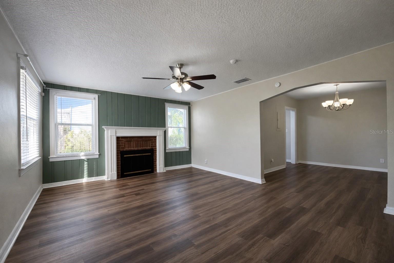 MURRAY HILL HEIGHTS - Residential