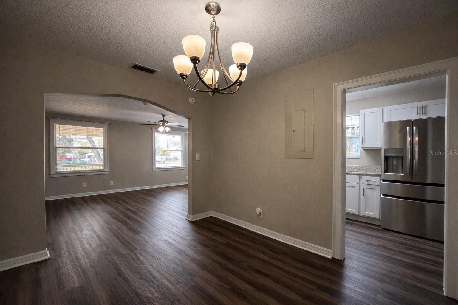 MURRAY HILL HEIGHTS - Residential