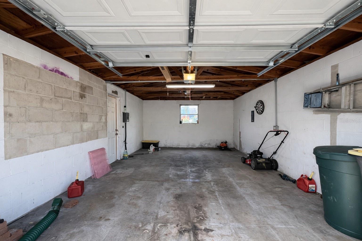 MURRAY HILL HEIGHTS - Residential