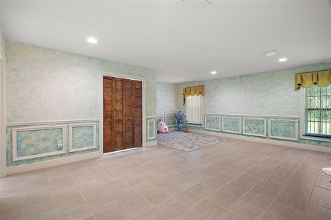 Tiny photo for 13033 SE 158th Lane, Weirsdale, FL 32195 (MLS # G5098332)