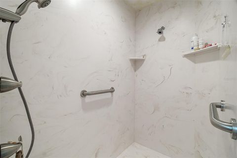 Tiny photo for 13033 SE 158th Lane, Weirsdale, FL 32195 (MLS # G5098332)