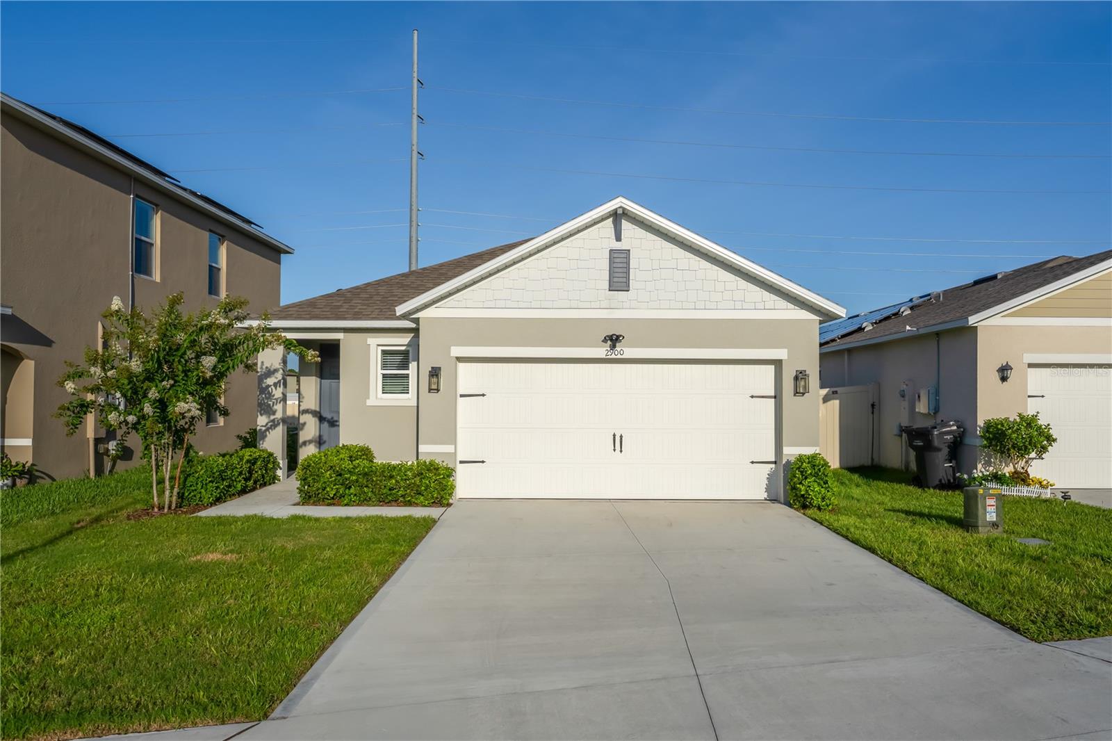 2900 WATERLILY WAY
