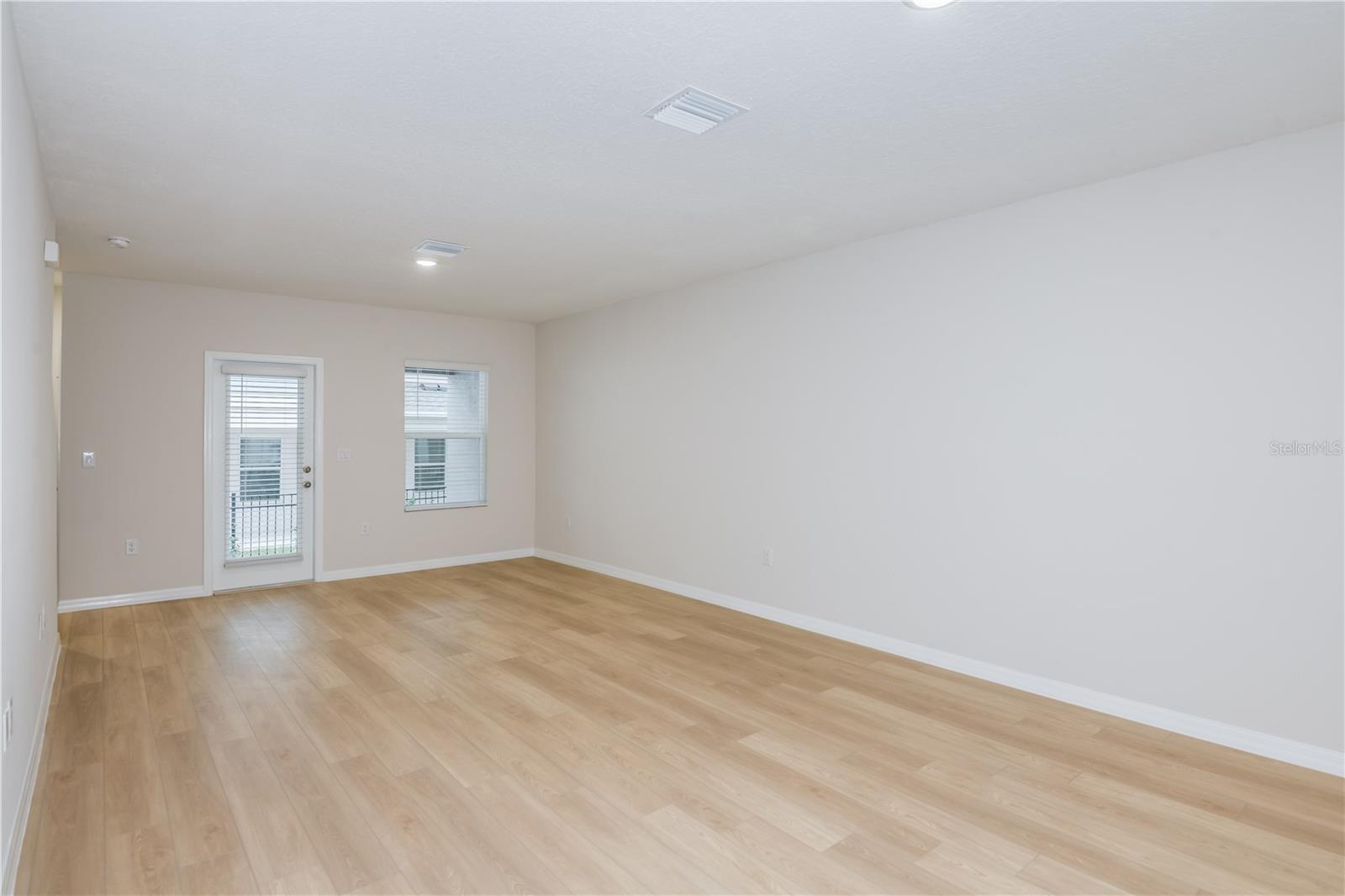 THE GROVE AT CROSSWINDS - Residential