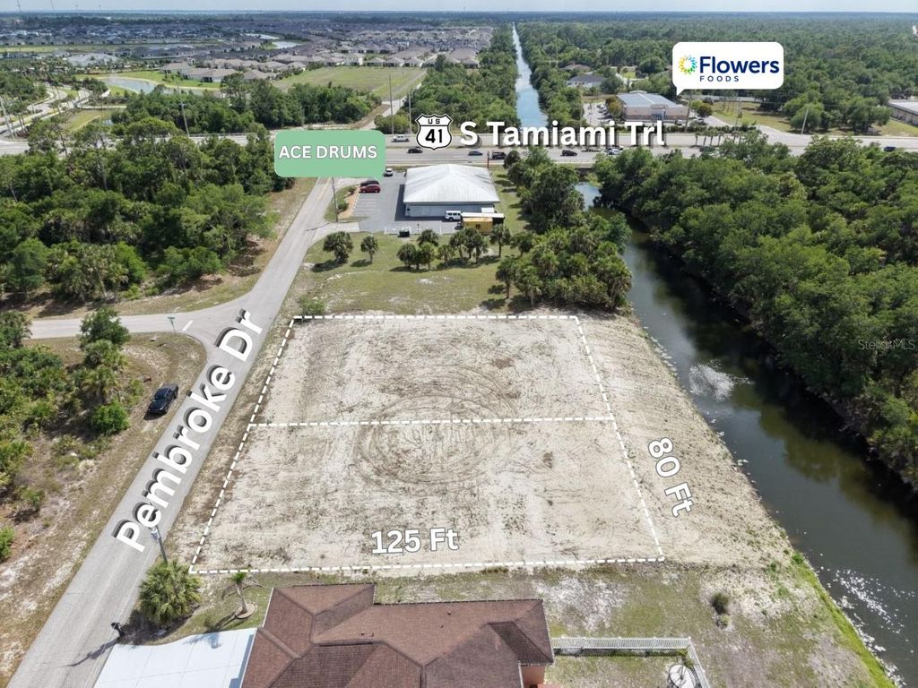 Photo of 553 Pembroke Drive, Port Charlotte, FL 33954 (MLS # C7524917)