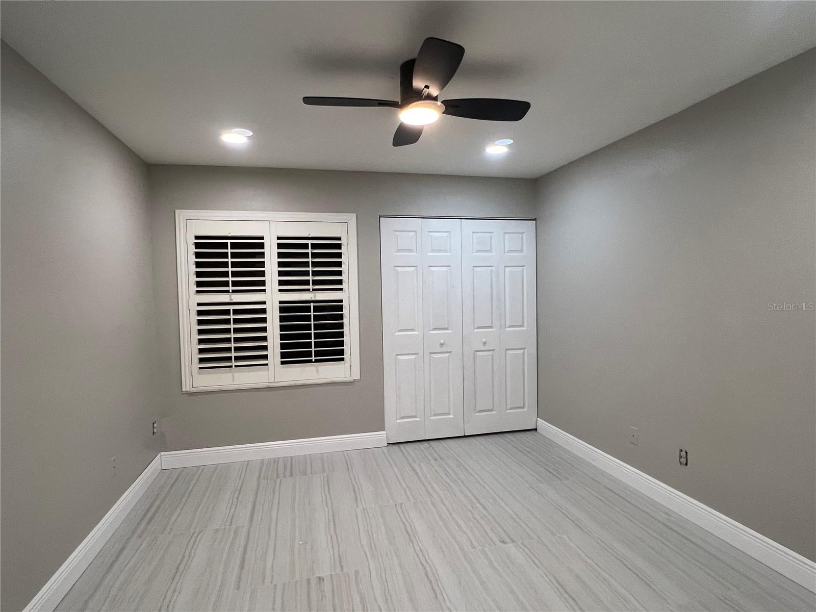 ORANGE TREE COUNTRY CLUB - Residential Lease