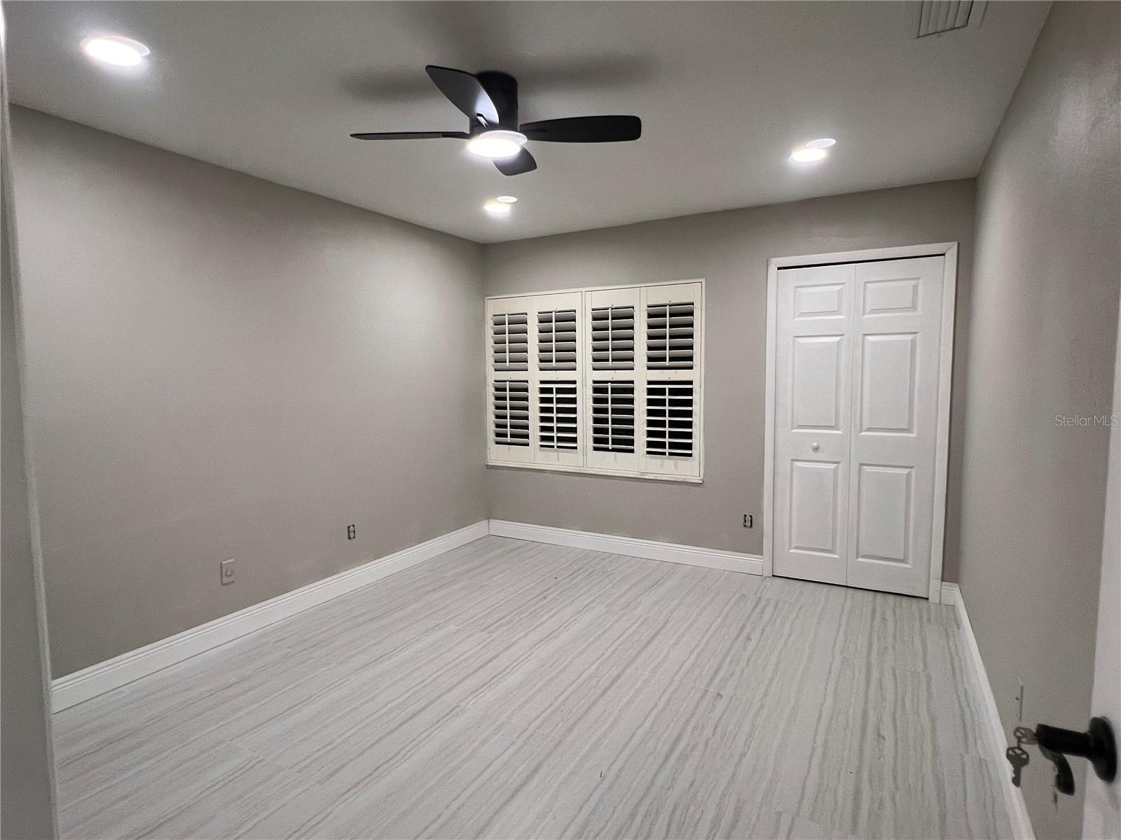 ORANGE TREE COUNTRY CLUB - Residential Lease