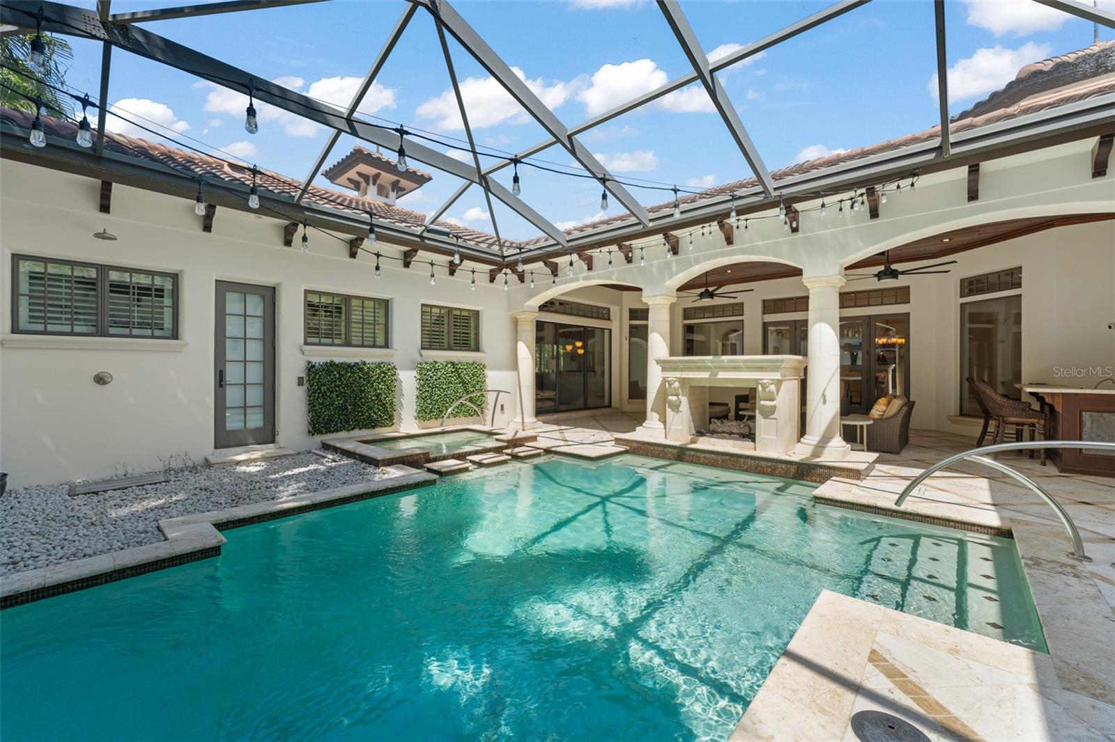 ISLEWORTH - Residential