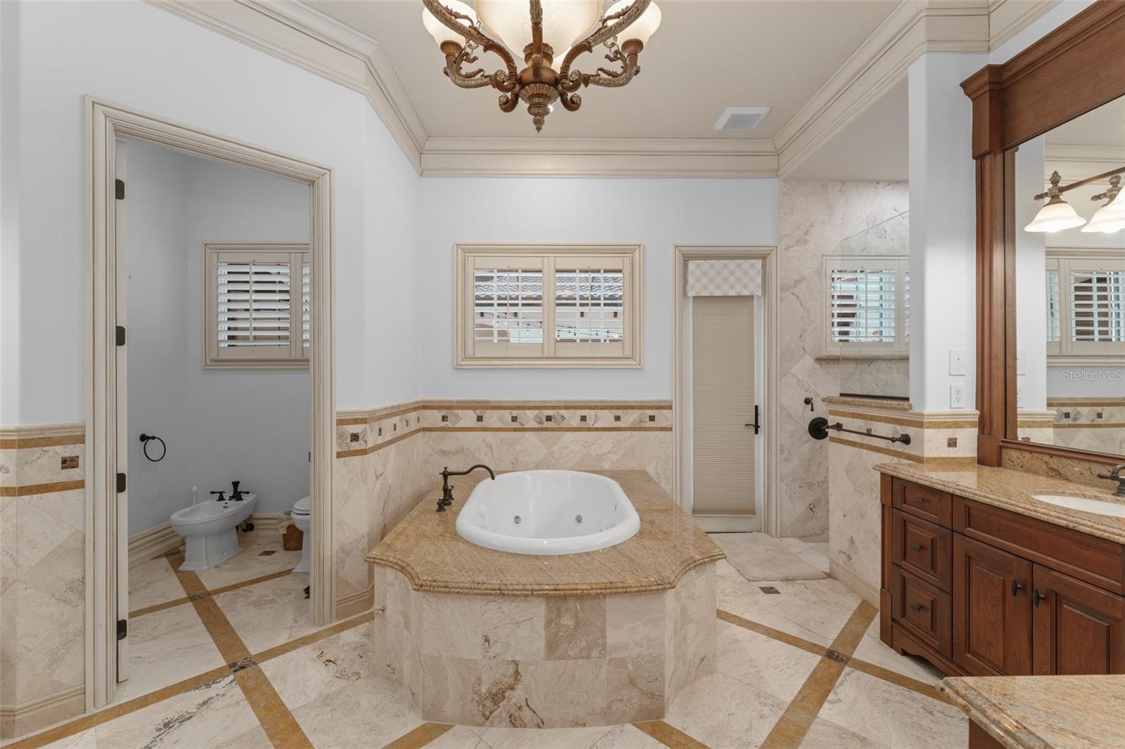 ISLEWORTH - Residential