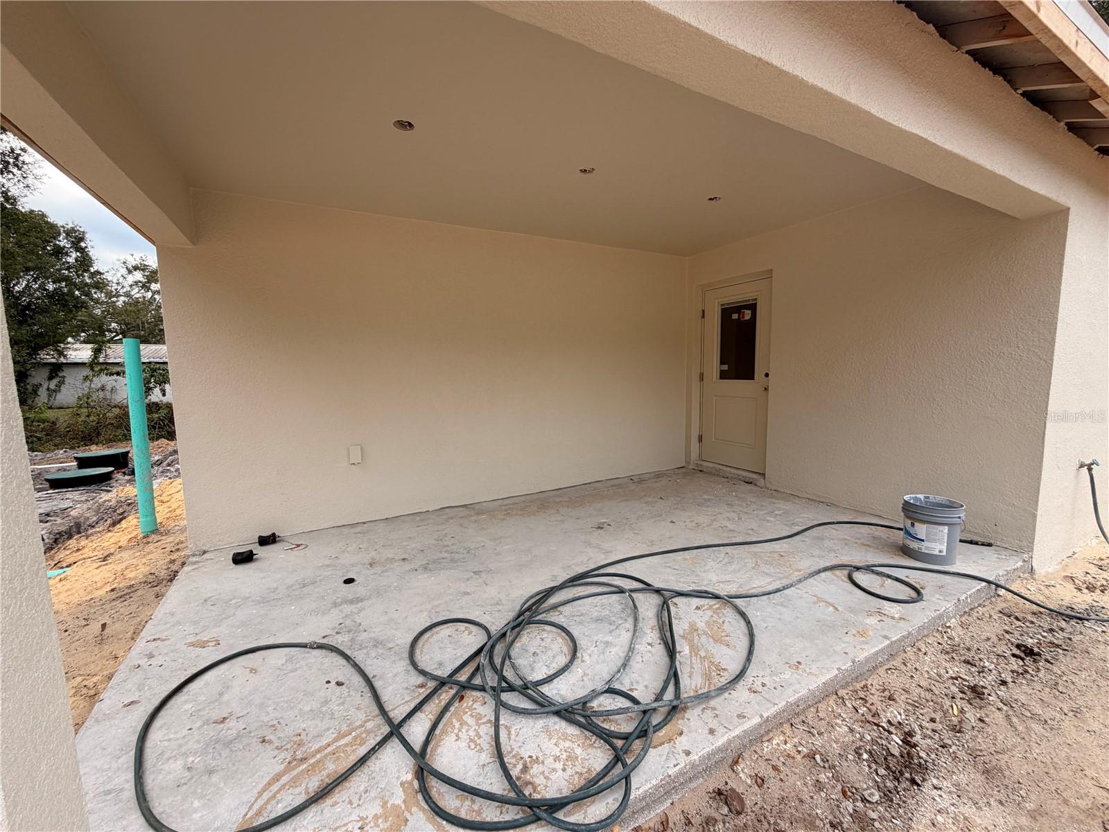 WEST END FARMS - Residential