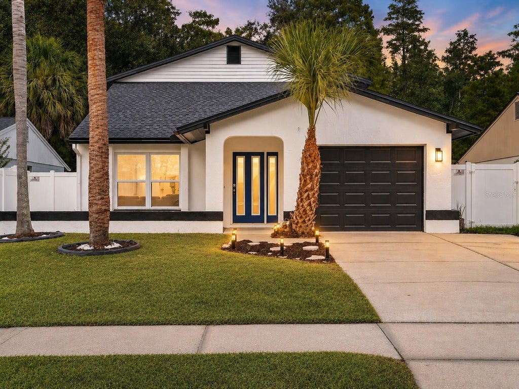 Photo of 15924 Winding Dr, Tampa, FL 33624 (MLS # TB8542200)