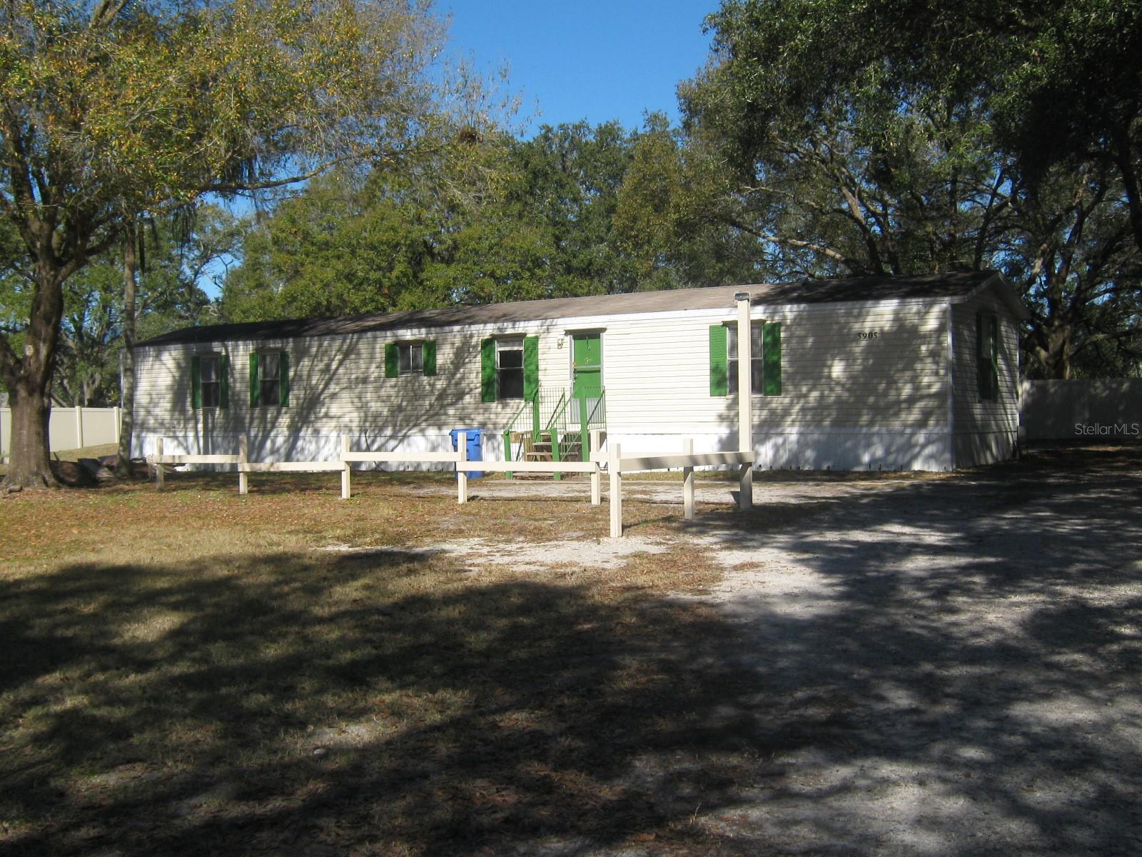 UNPLATTED - Residential Lease