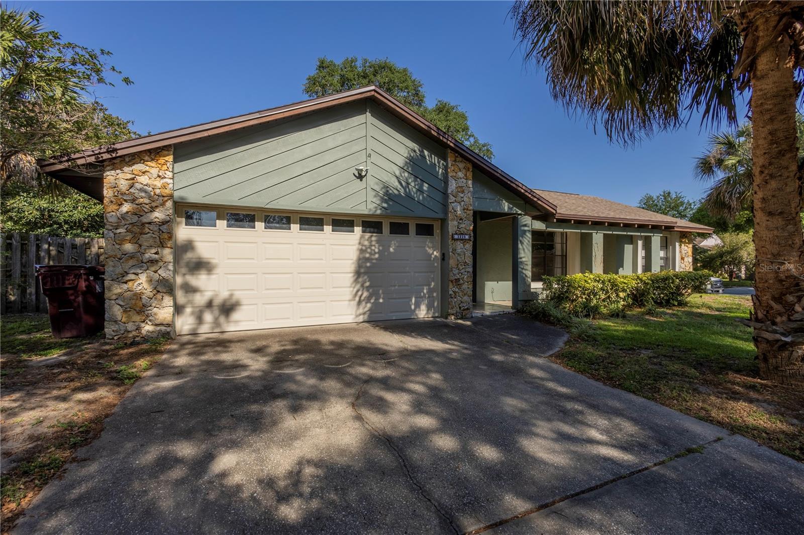 3220 CARDIGAN COURT