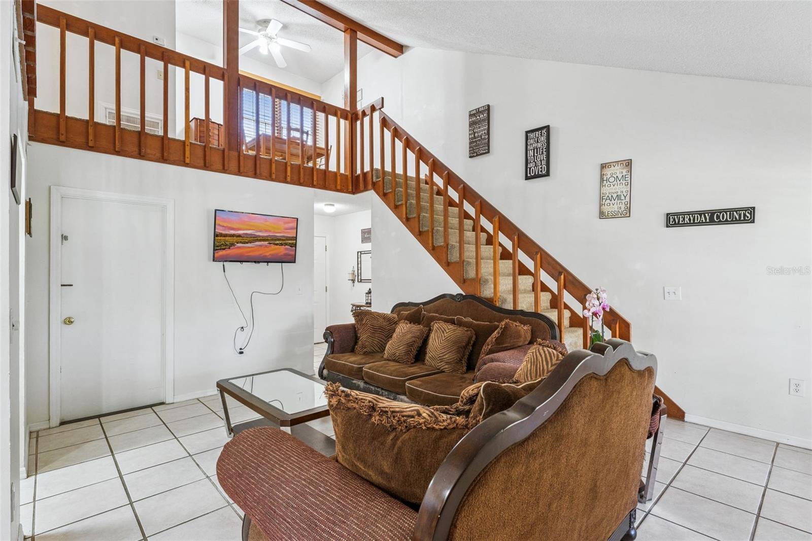 PALAMAR OAKS VILLAGE REP - Residential