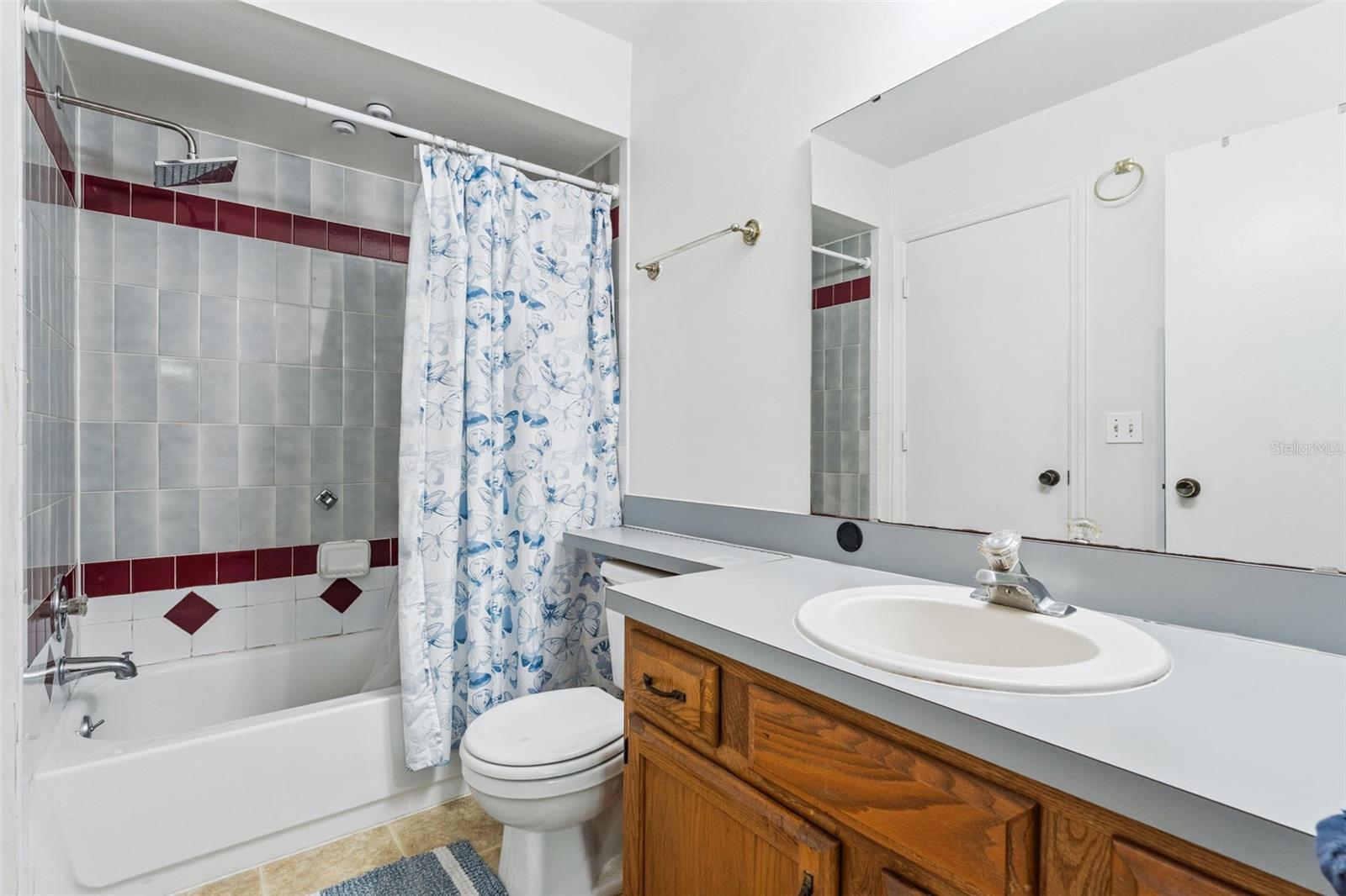 PALAMAR OAKS VILLAGE REP - Residential