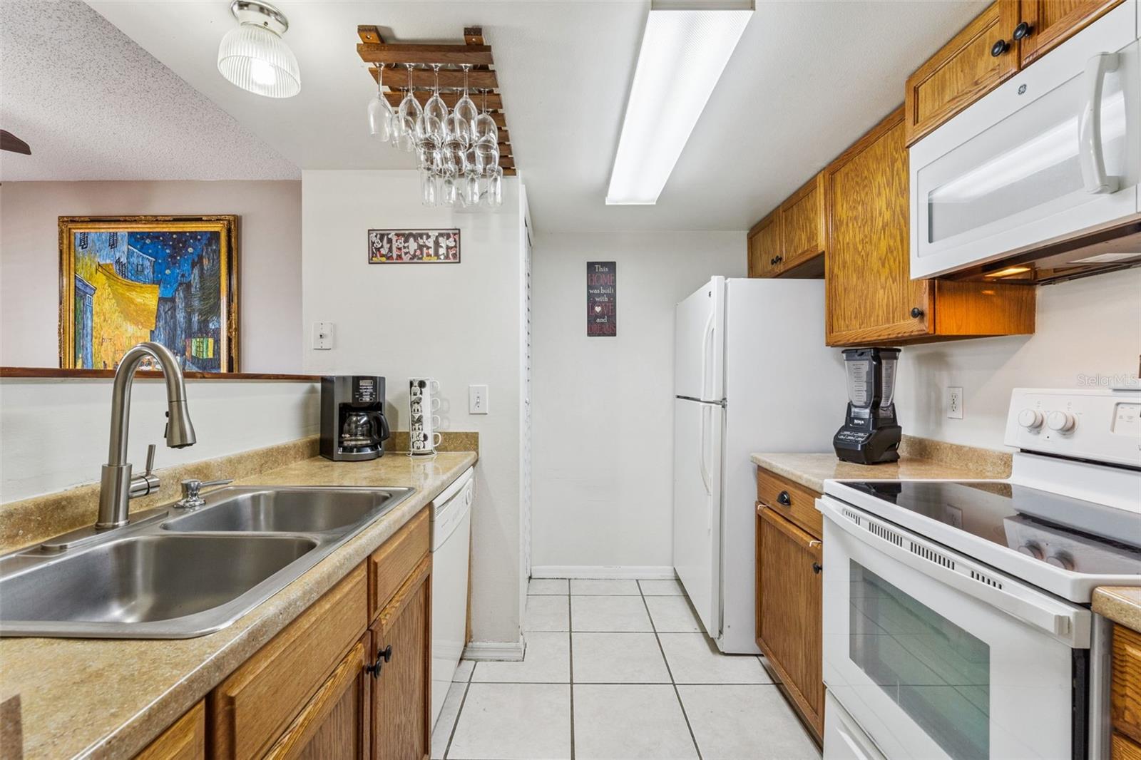 PALAMAR OAKS VILLAGE REP - Residential