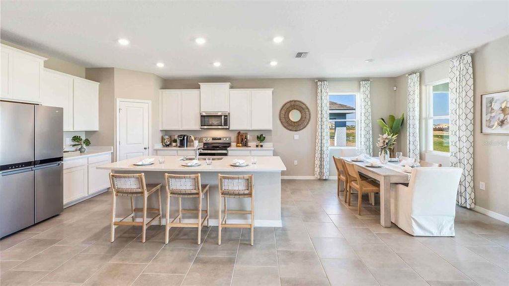 Photo of 3414 Amber Waves Drive, Plant City, FL 33565 (MLS # TB8473166)