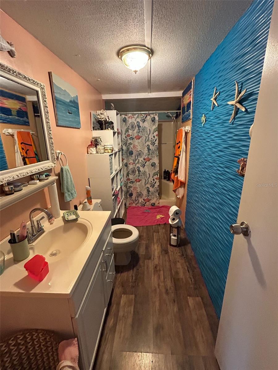 LOT 14 LONGLEAF FARMS; ALSO EASEMENT DESC OR 106/5 - Residential