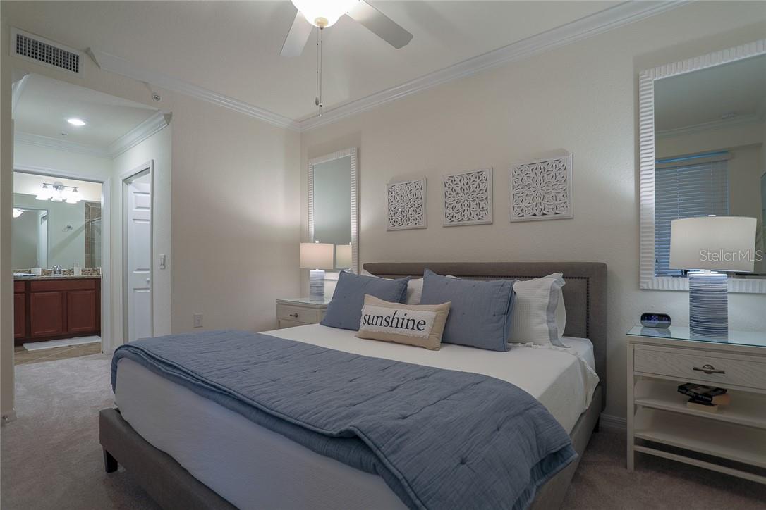 LAKEWOOD NATIONAL - Residential Lease