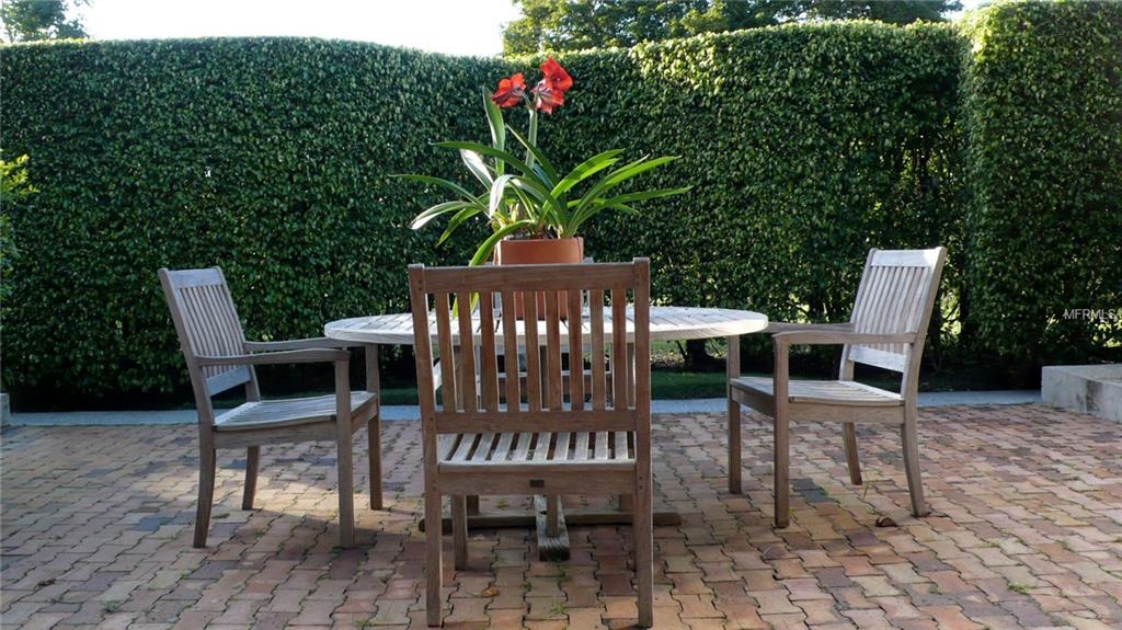 DORADO COUNTRY ESTATES - Residential