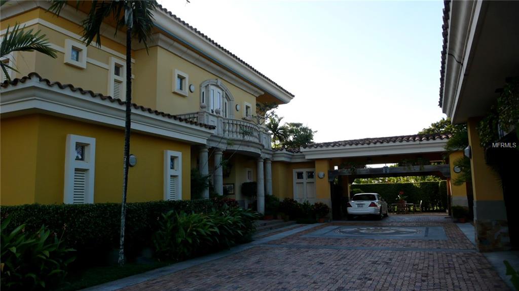 DORADO COUNTRY ESTATES - Residential