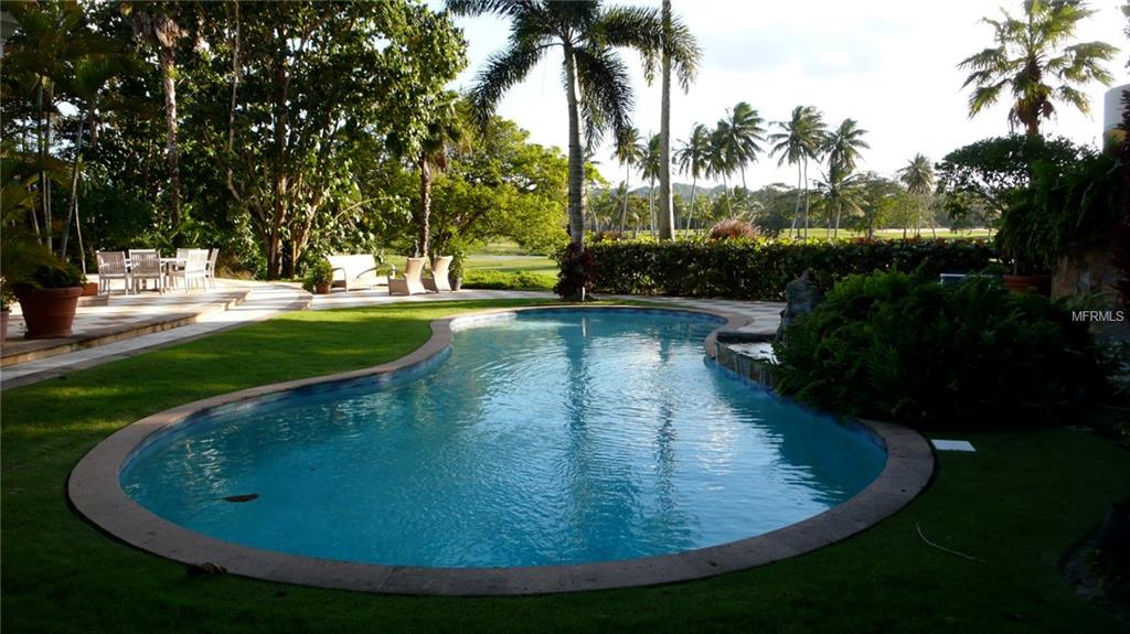 DORADO COUNTRY ESTATES - Residential