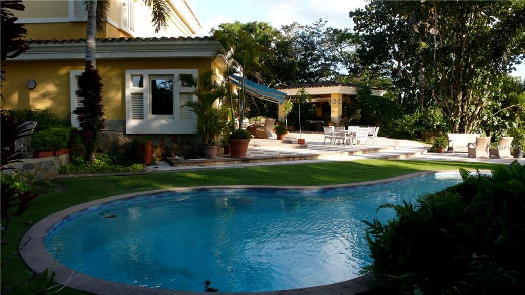 DORADO COUNTRY ESTATES - Residential