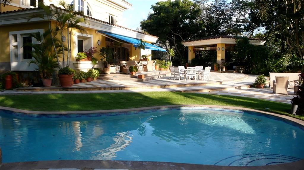 DORADO COUNTRY ESTATES - Residential