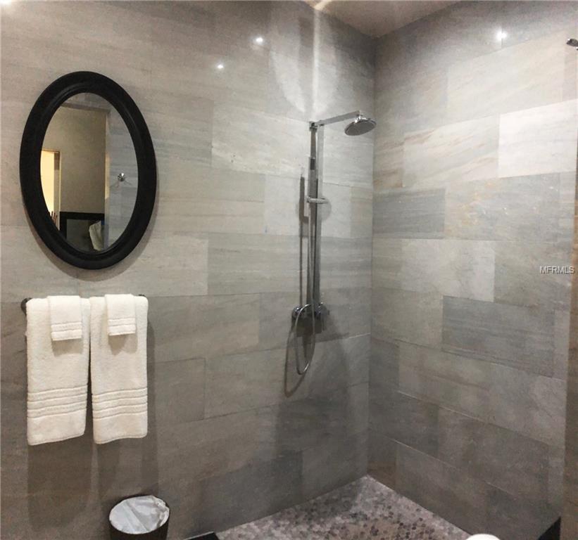 DORADO COUNTRY ESTATES - Residential