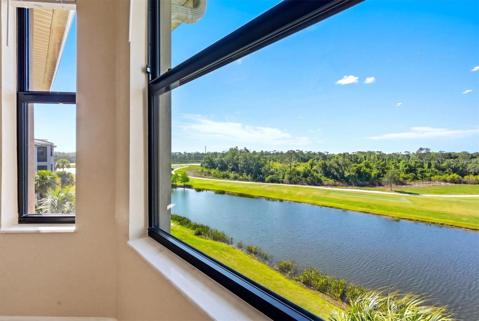 TERRACE VII AT LAKEWOOD NATIONAL PH II - Residential