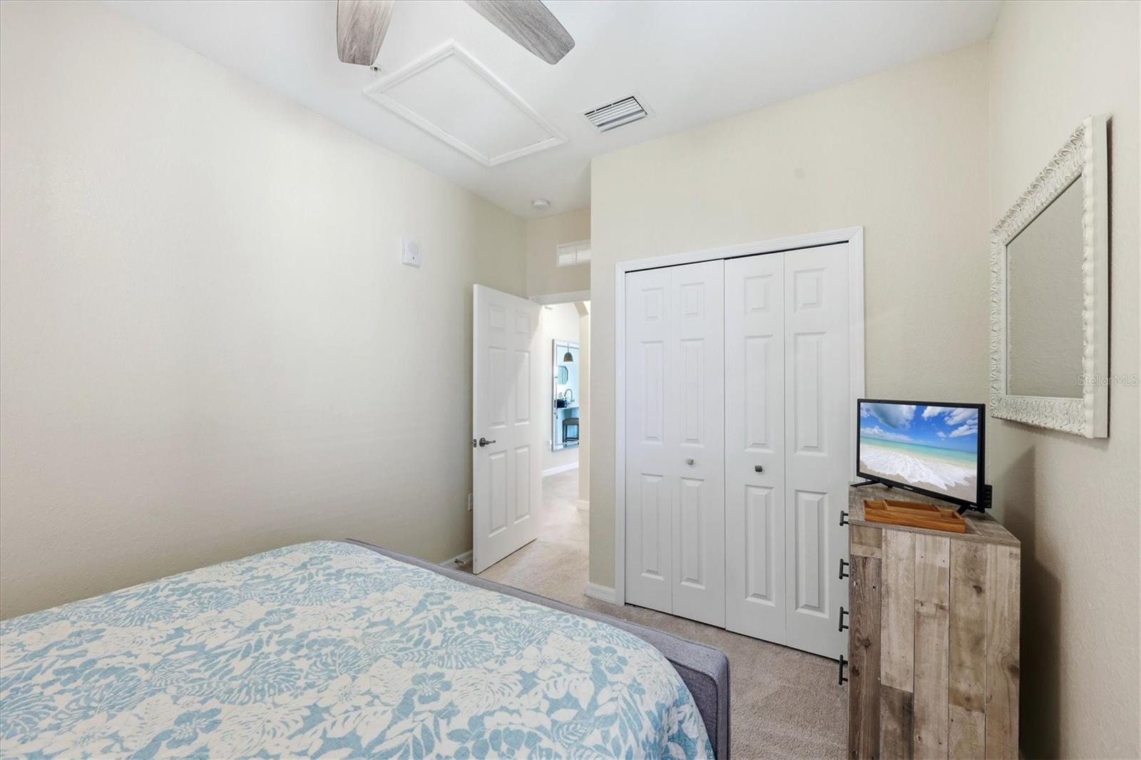 TERRACE VII AT LAKEWOOD NATIONAL PH II - Residential