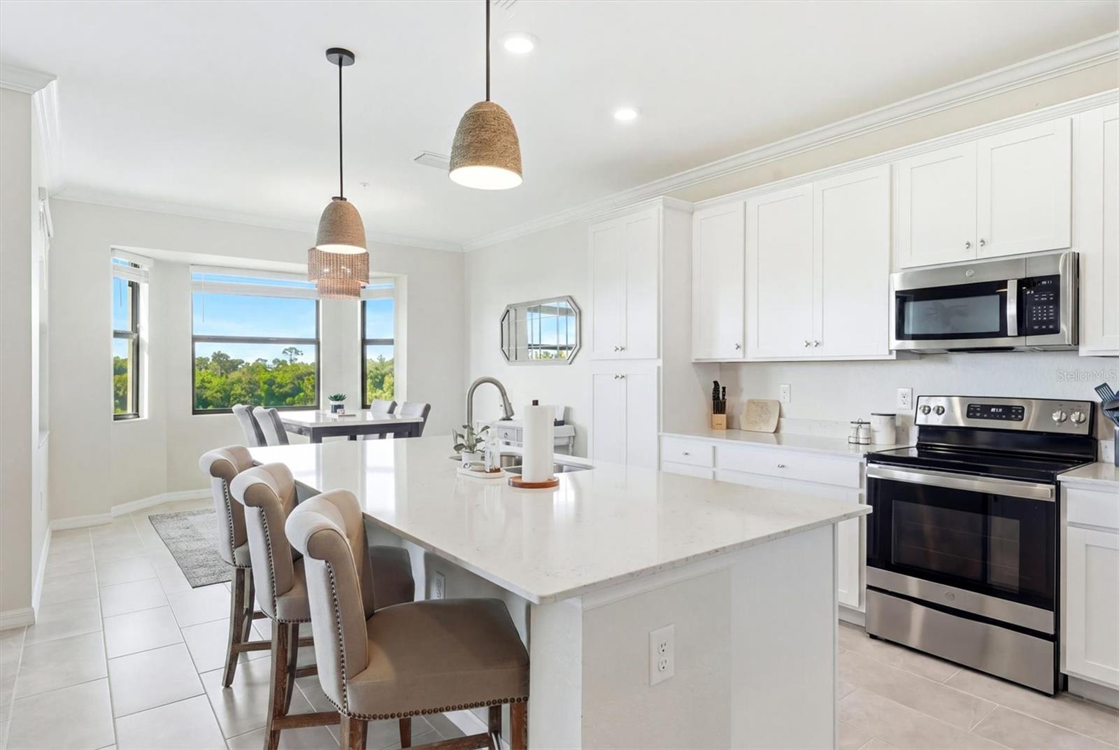 TERRACE VII AT LAKEWOOD NATIONAL PH II - Residential