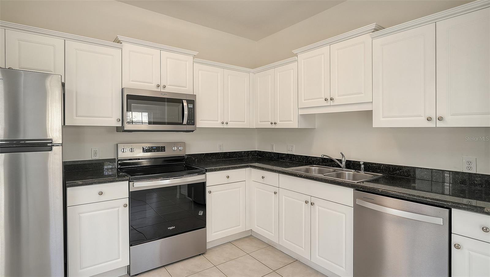 CAROLINA LANDINGS AT UNIVERSITY PLACE A - Residential