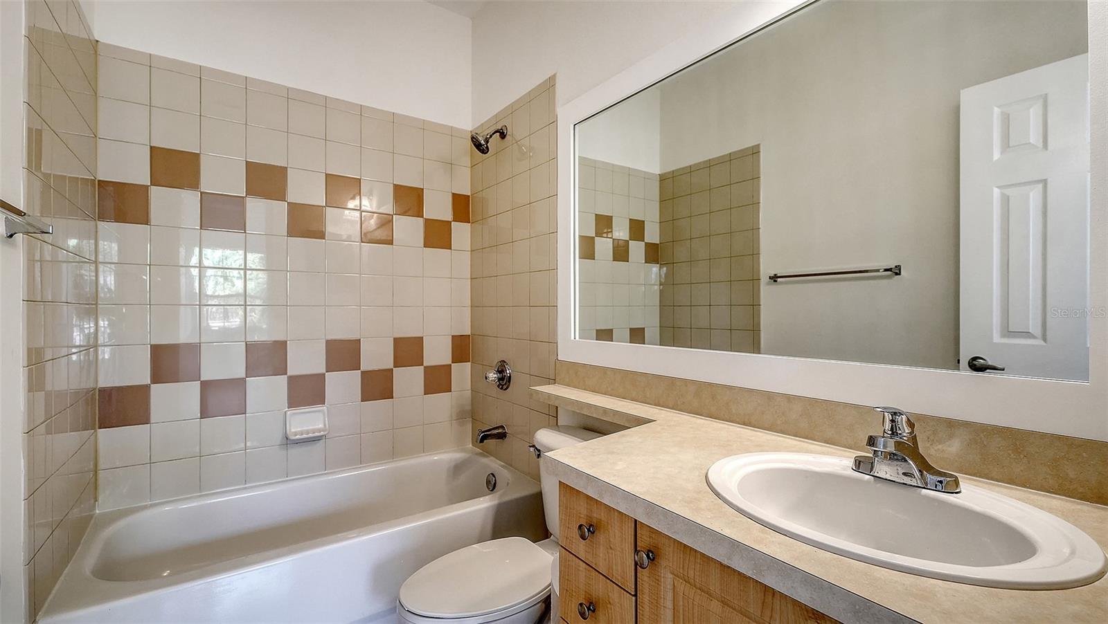 CAROLINA LANDINGS AT UNIVERSITY PLACE A - Residential